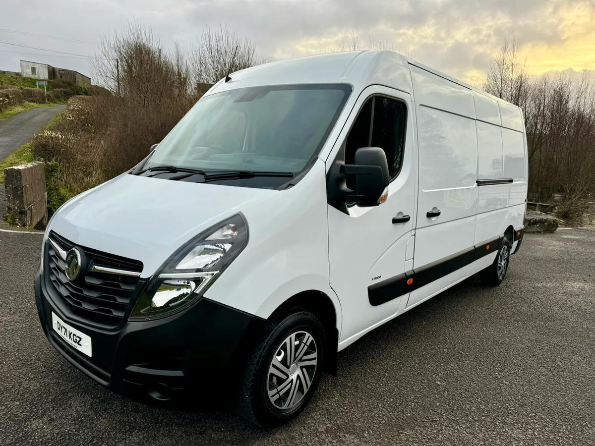 Late 2021 Vauxhall Movano 3500 (VRT €250) - Image 2