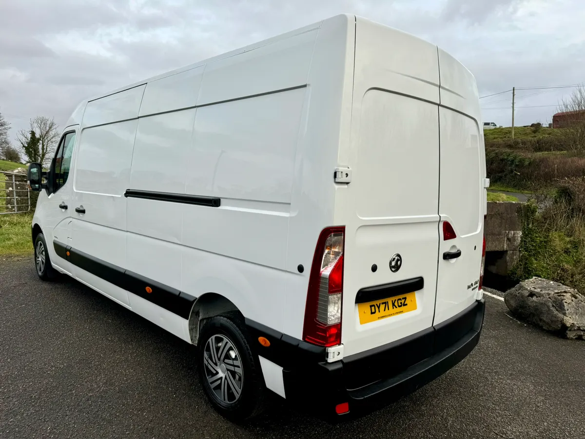 Late 2021 Vauxhall Movano 3500 (VRT €250) - Image 4
