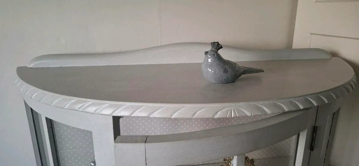 Vintage cabinet - Image 2