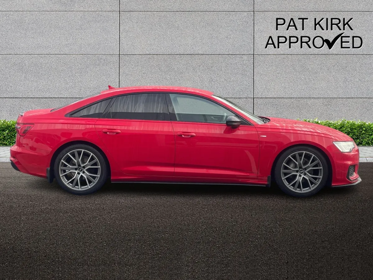 Audi A6 Diesel Saloon Black Edition - Image 3