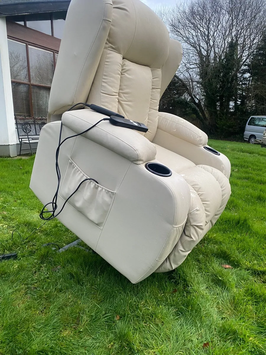 Electric Riser Recliner Mobility Chair Heat Massag - Image 2