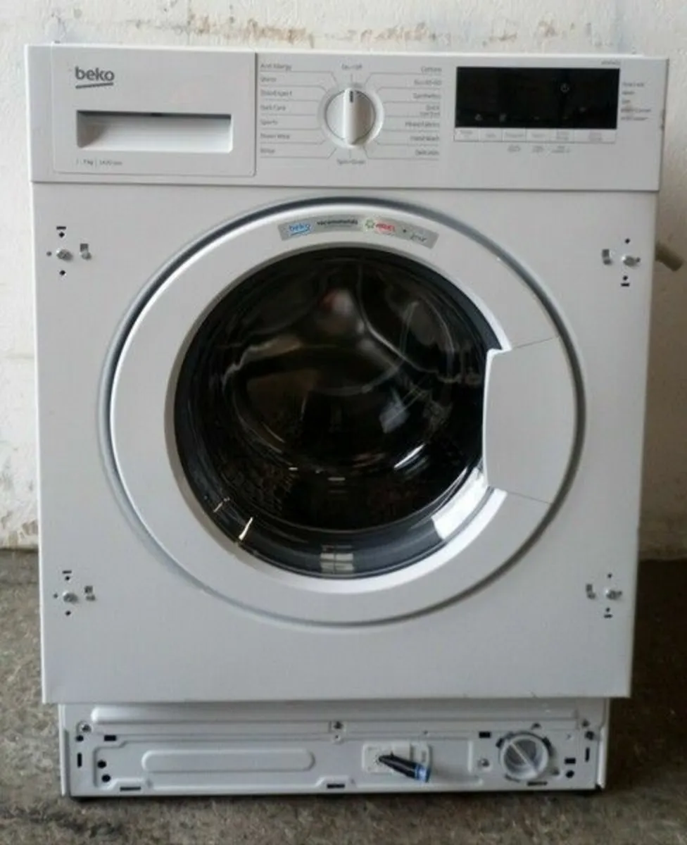 Integrated Washing Machine EX-Display - Image 1