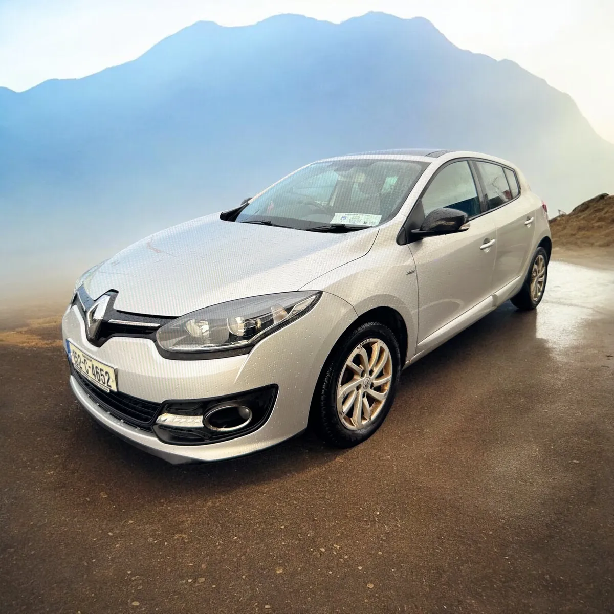 Renault Megane dCi 1.5L LIMITED Low Miles - Image 4