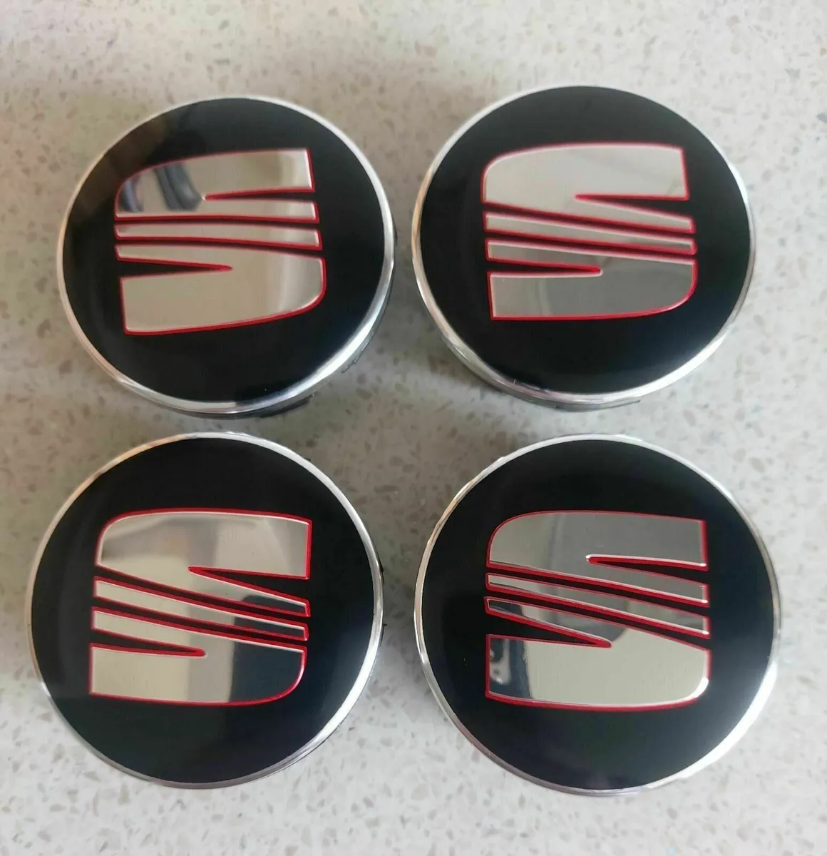 SEAT Centre Caps - FREE POST - Image 1