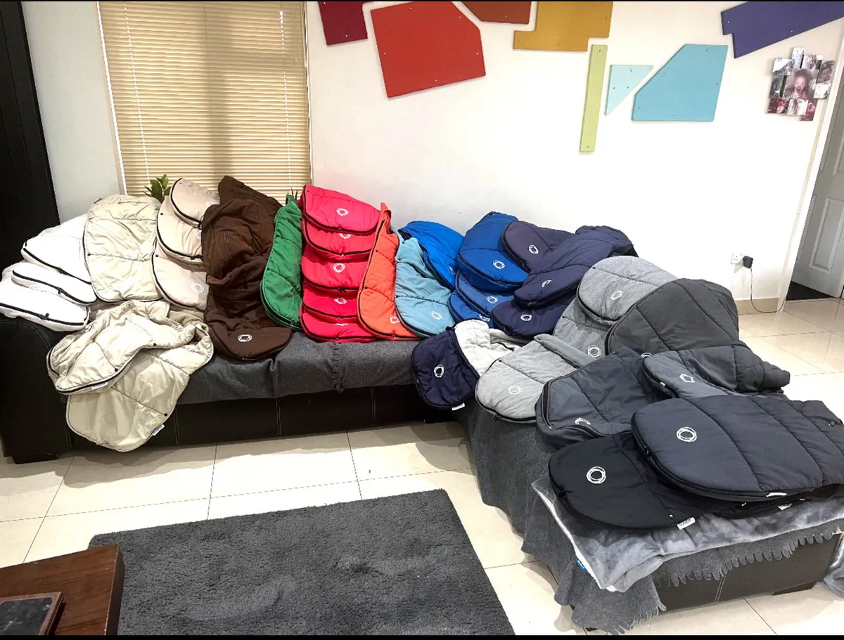 Bugaboo foot muff RUBY in swords - Image 2