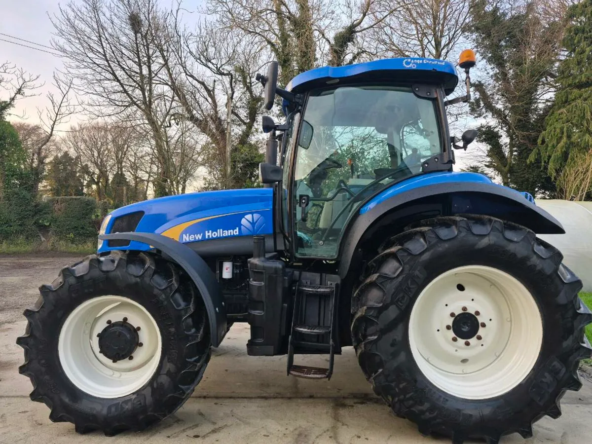 New Holland T6050 r/c 2009 7700hrs - Image 3