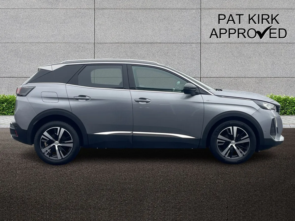 Peugeot 3008 Diesel Estate GT - Image 3