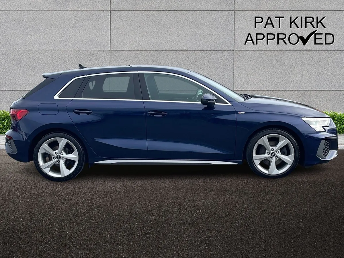 Audi A3 SPORTBACK TFSI S LINE MHEV - Image 3