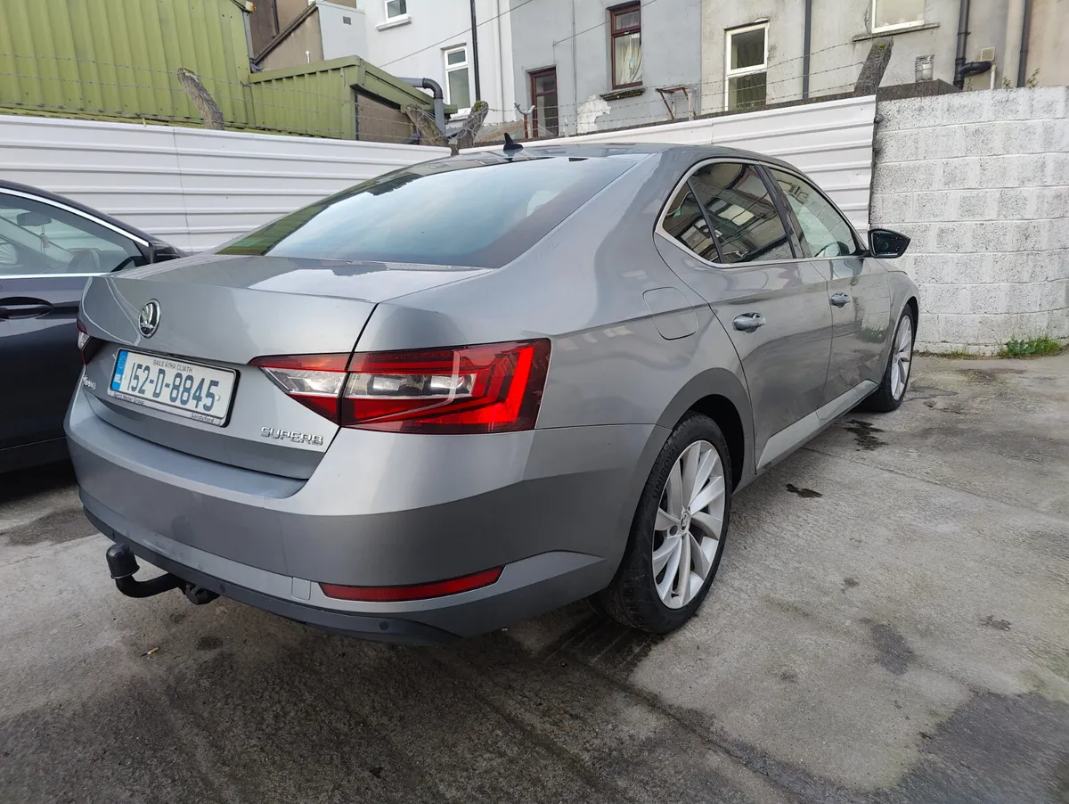 Skoda Superb 2015 high spec. - Image 4