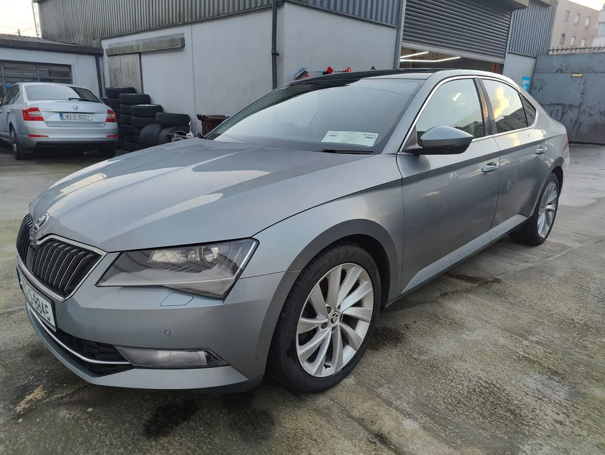 Skoda Superb 2015 high spec. - Image 1