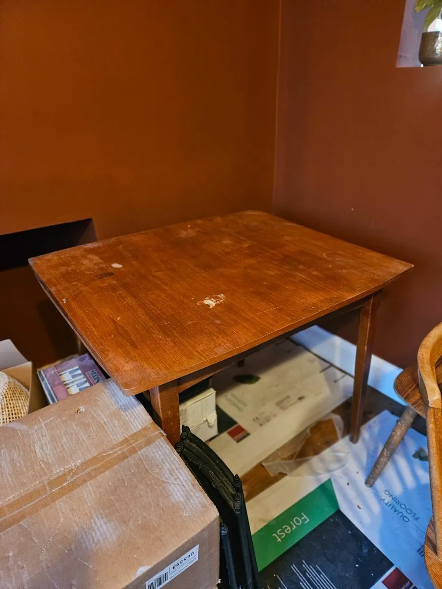 Mid century Dining table and chairs - Image 2