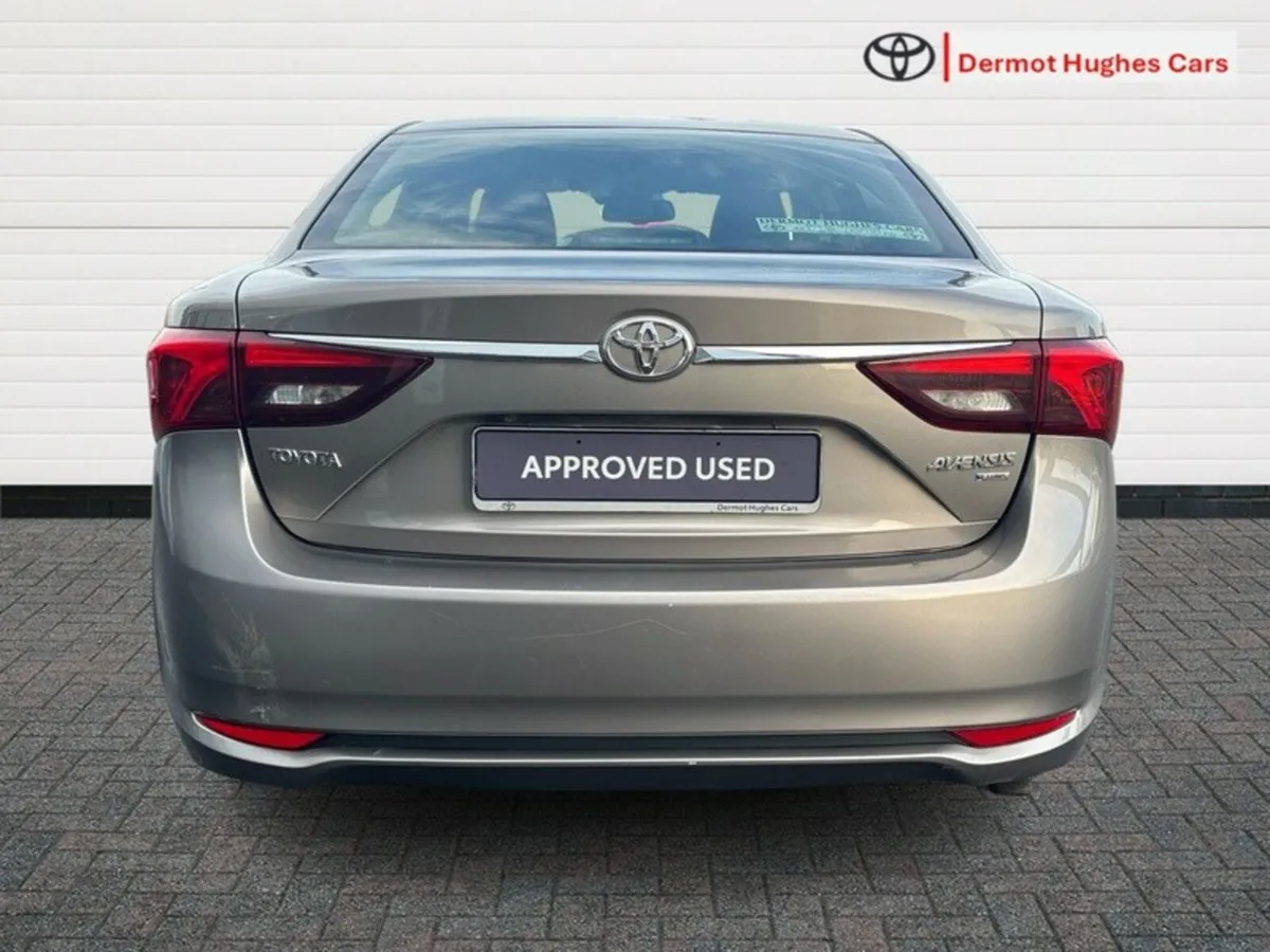 Toyota Avensis 2.0D LUNA SAL - Image 4