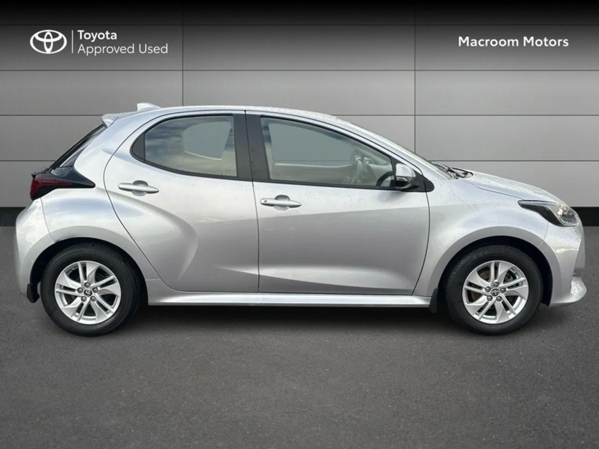 Toyota Yaris FRESH SELECTION OF TRADE-INS - Image 3