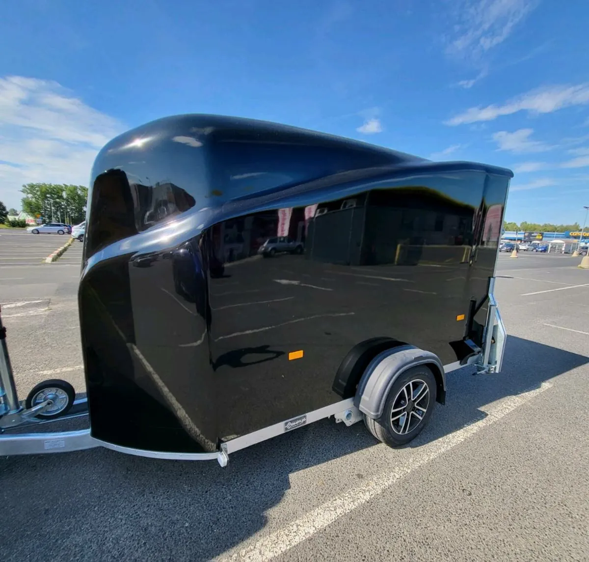 DEBON CARGO 1300 BOX TRAILER - Image 1