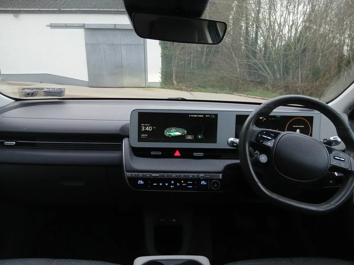 Hyundai IONIQ 2023 - Image 3