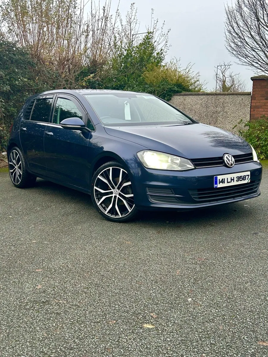 Volkswagen Golf - Image 1