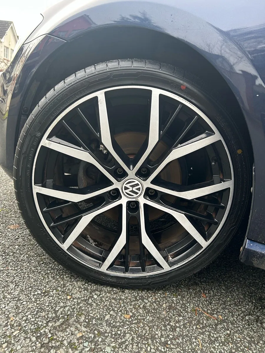 Volkswagen Golf - Image 2