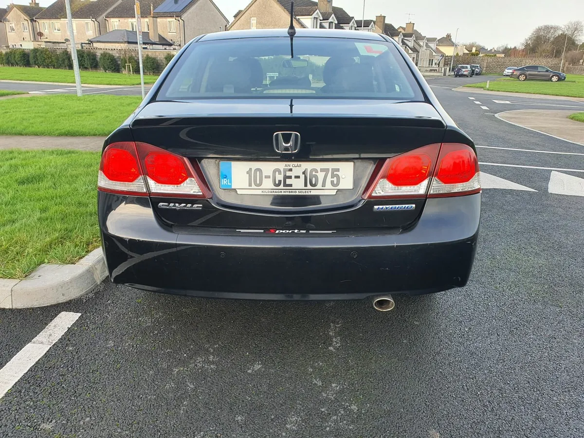 Honda Civic 2010 - Image 4