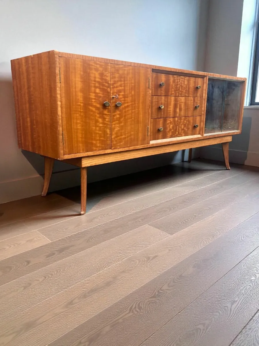 Mid Century Drinks Cabinet / Sideboard. - Image 1