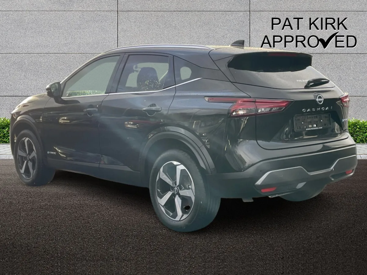 Nissan Qashqai Hatchback N-Connecta - Image 2