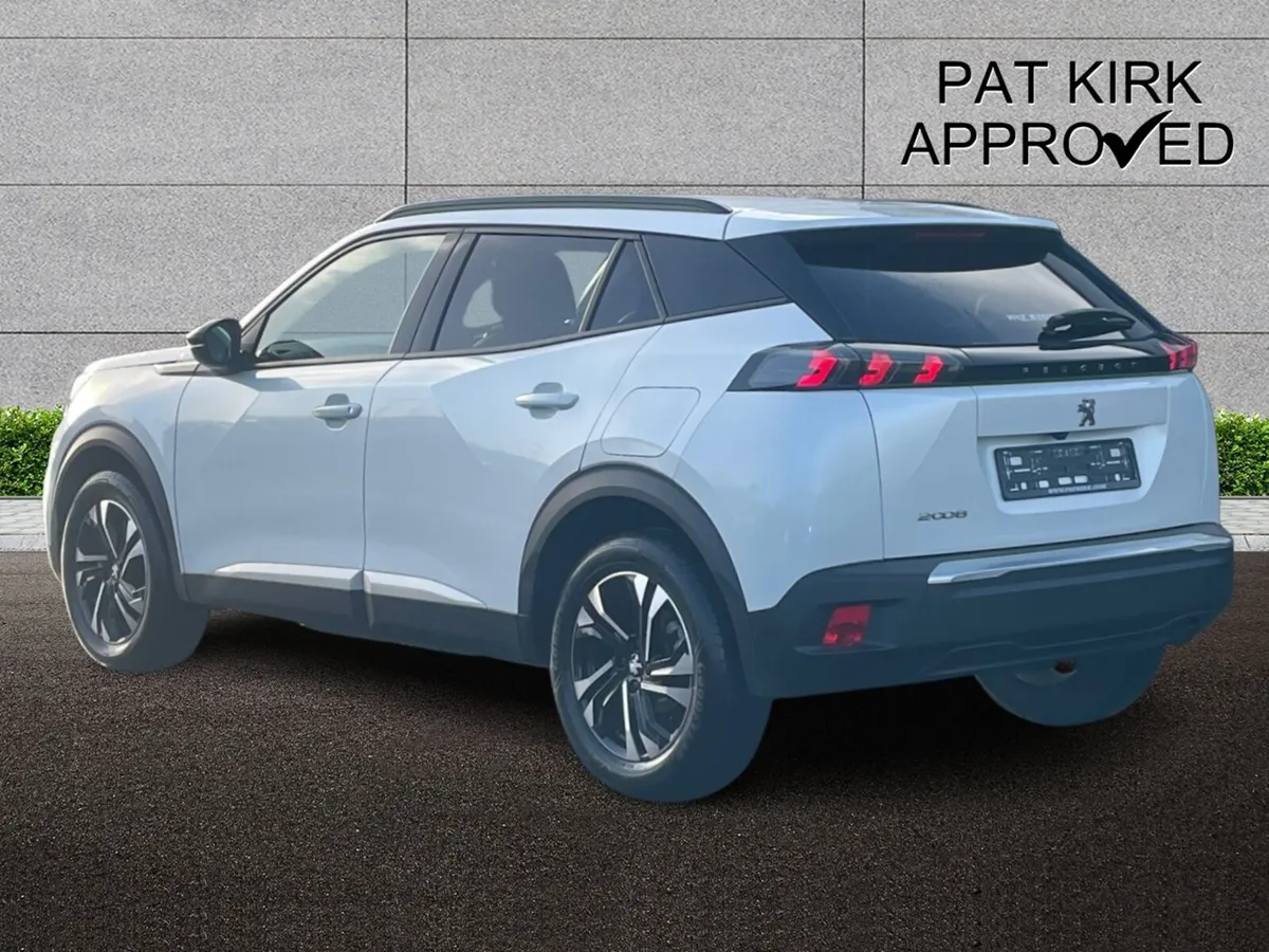 Peugeot 2008 Estate Allure Premium+ - Image 2