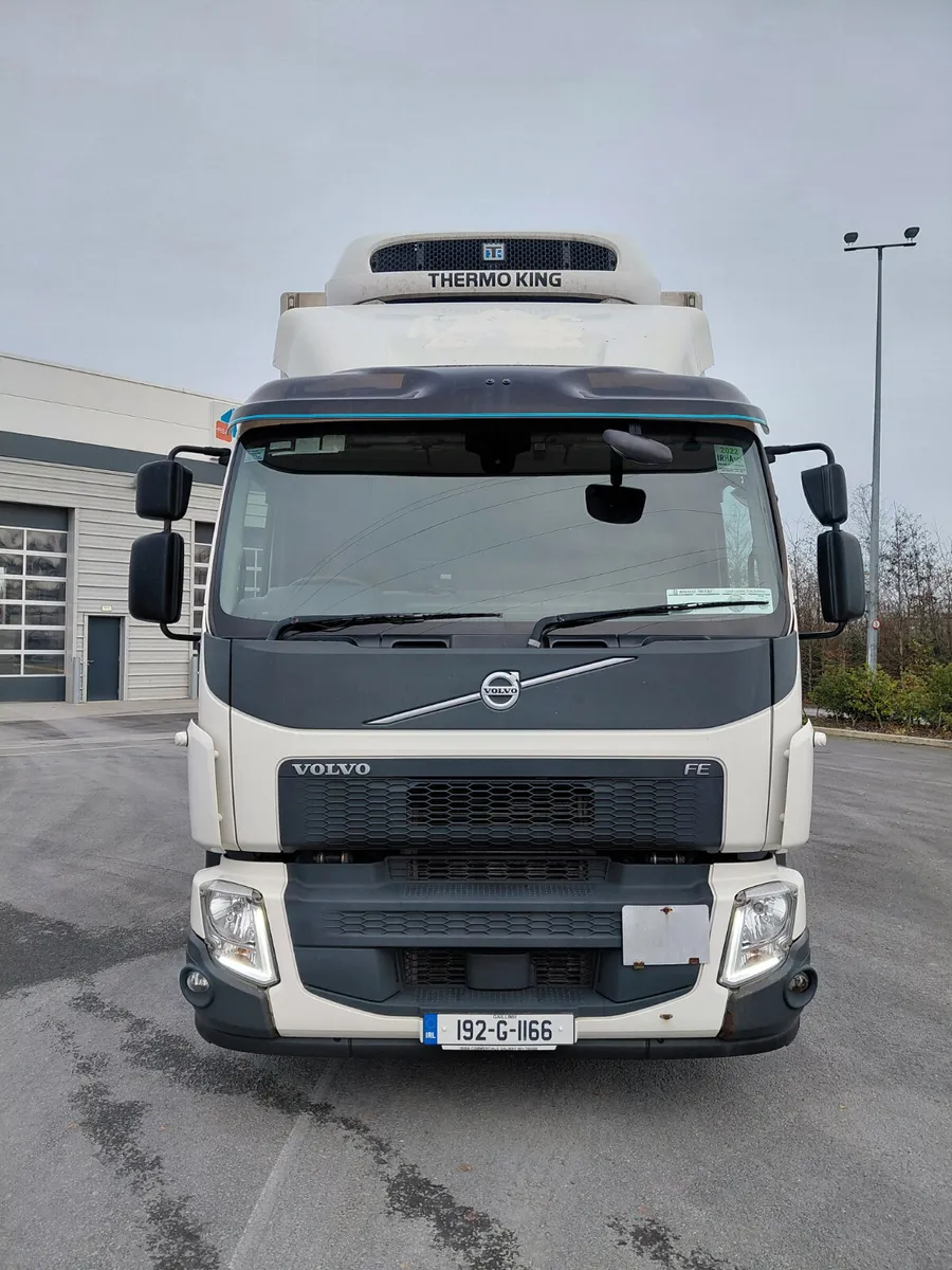 Volvo Fe Twin evap fridge 2019 - Image 2
