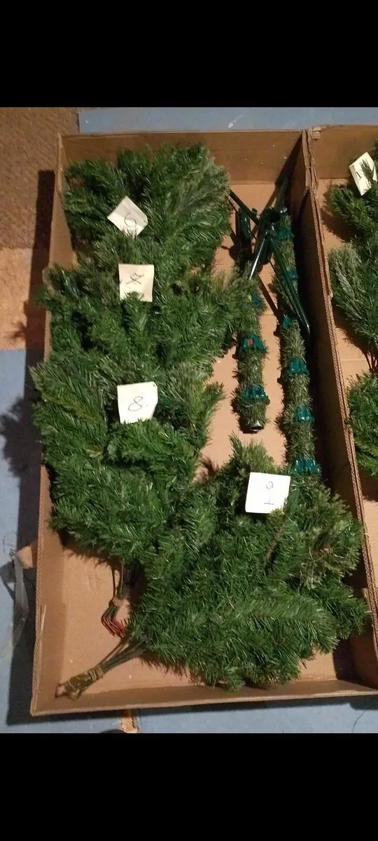 Christmas Tree - Image 3