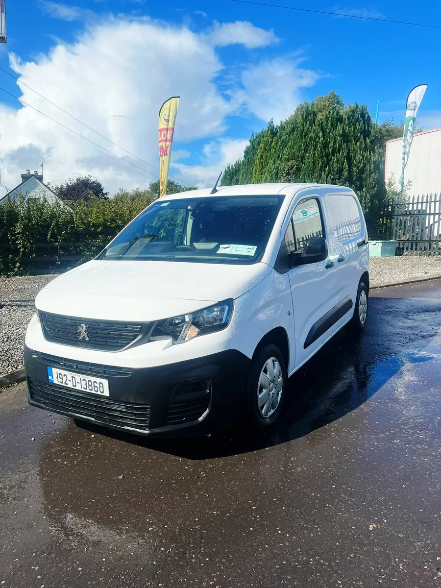 2019 191 Peugeot Partner * Low Mileage * - Image 2