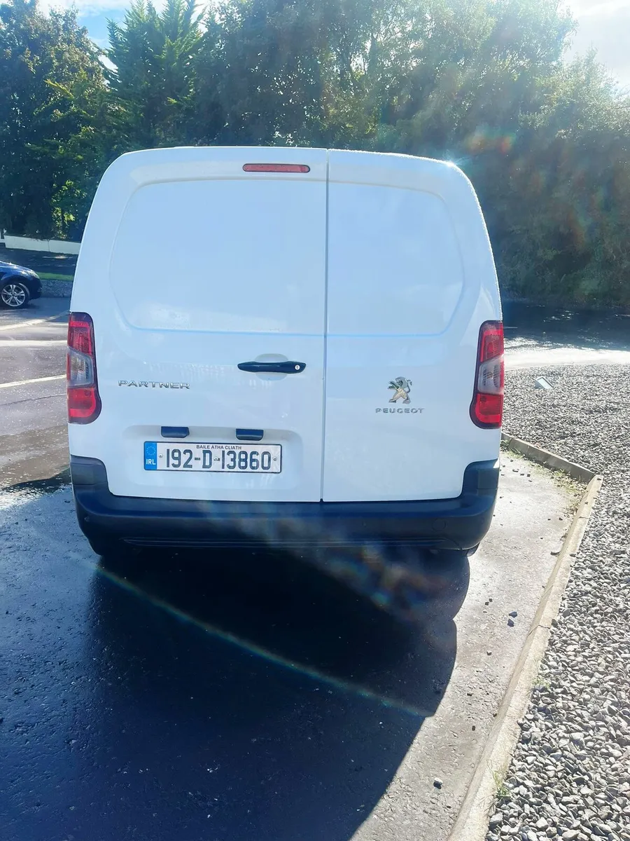 2019 191 Peugeot Partner * Low Mileage * - Image 3