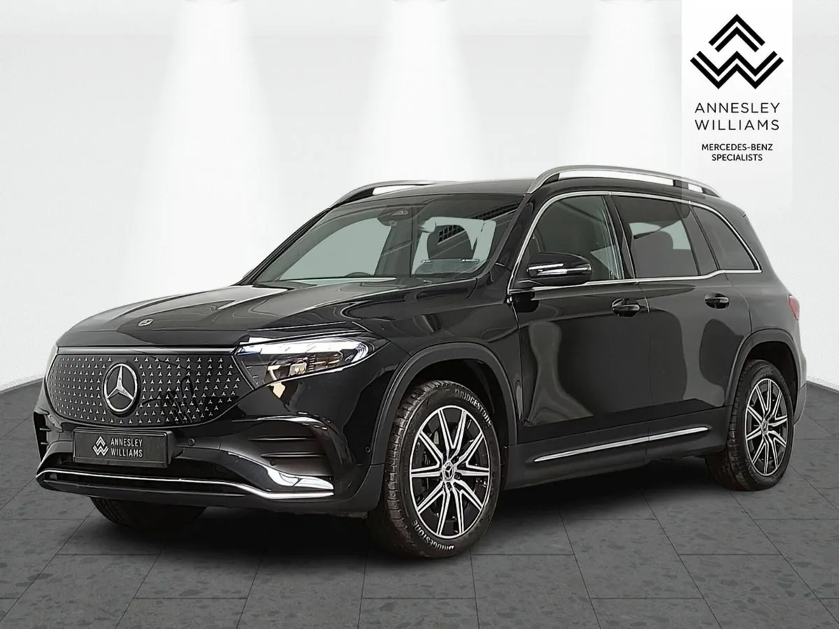 Mercedes-Benz EQB 250+ AMG Line Executive - Image 4