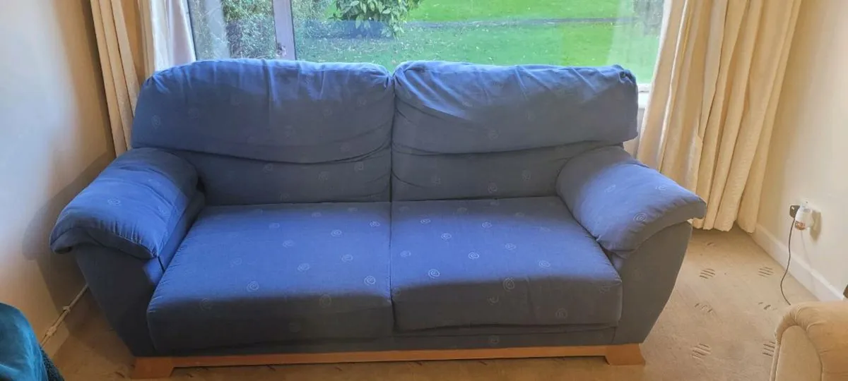 3 seat couch - Image 3