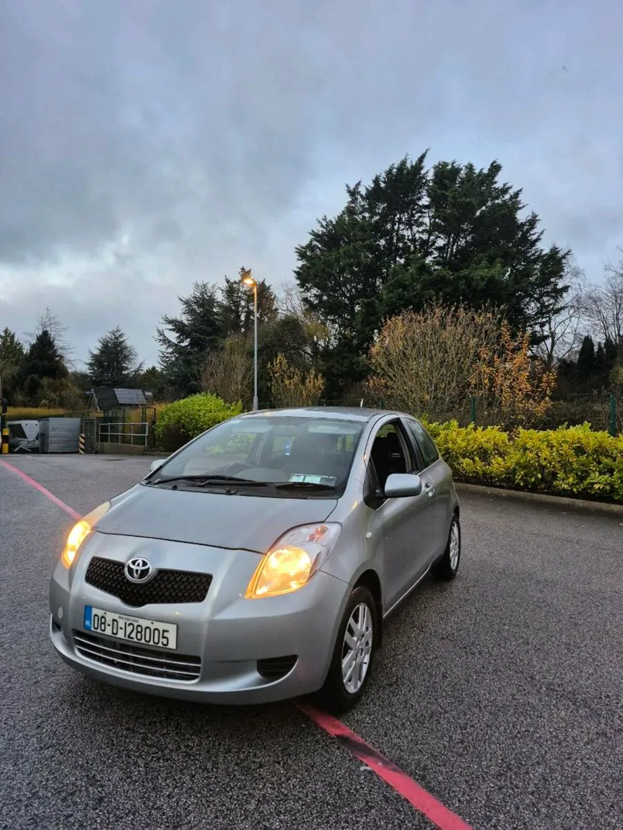 2008 Toyota yaris TR model - Image 4