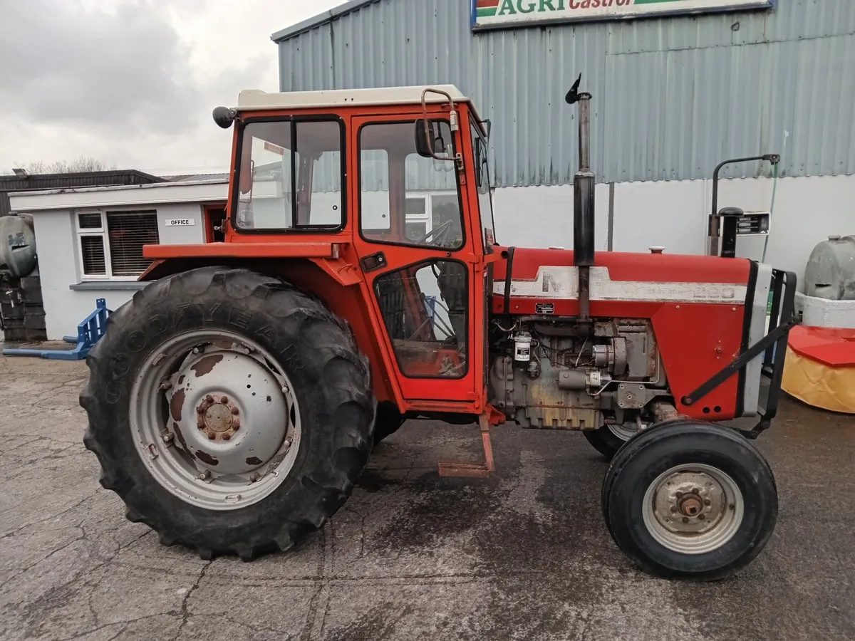Massey Ferguson - Image 1