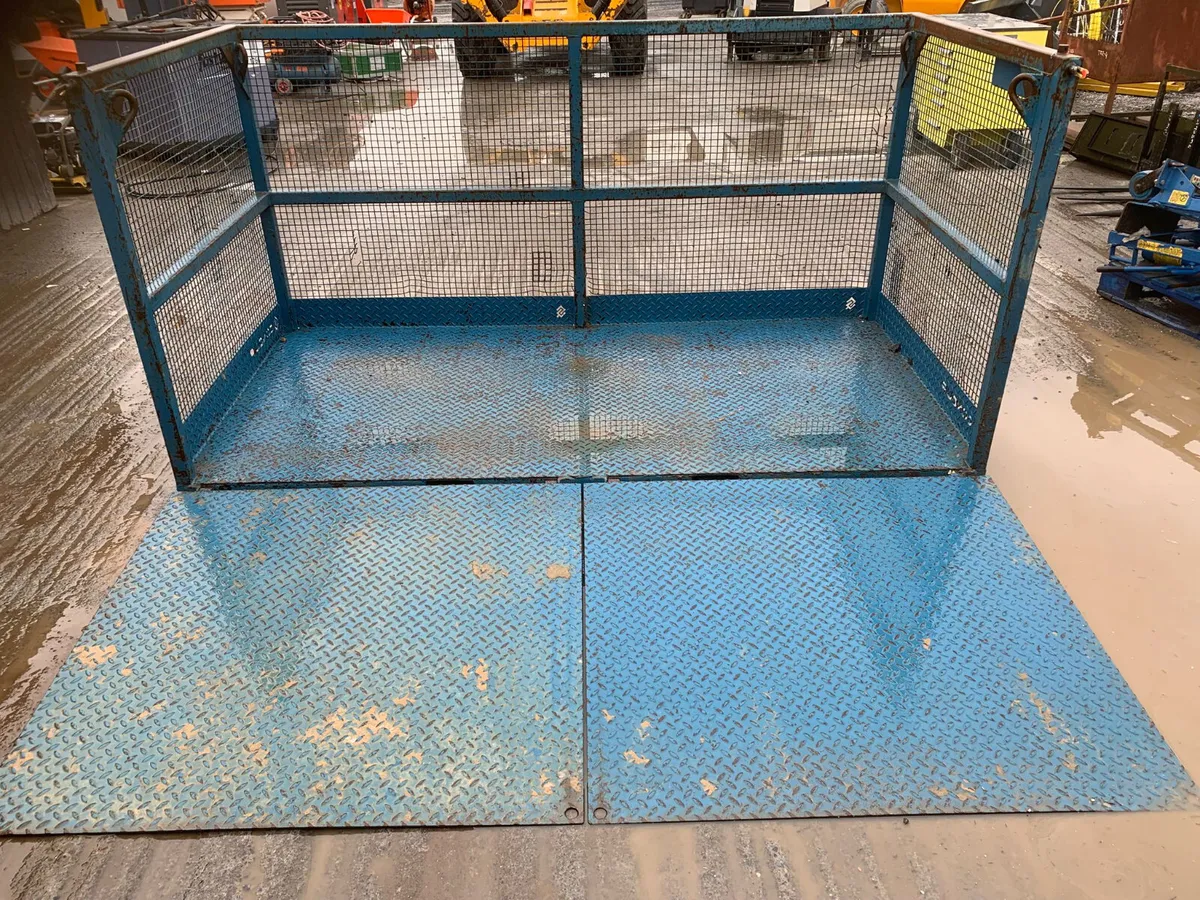 Conquip Goods Cage - Image 1