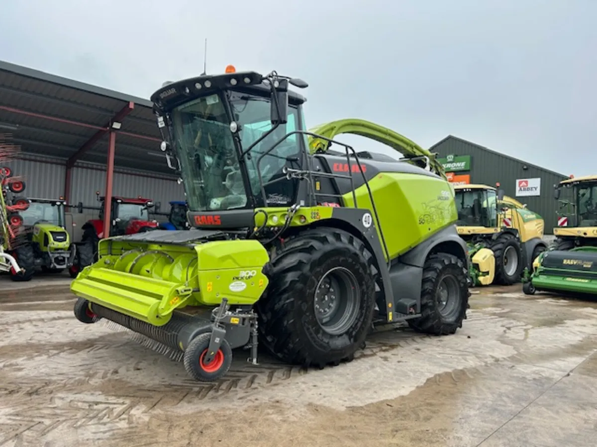 Claas Jaguar 990 - Image 1