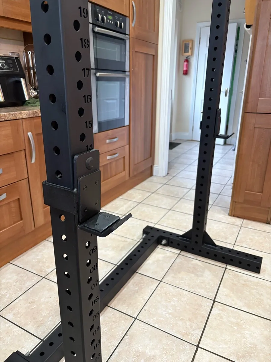 APOLLO SQUAT RACK, VERY HEAVY, SELL 1/2 PRICE NEW! - Image 1