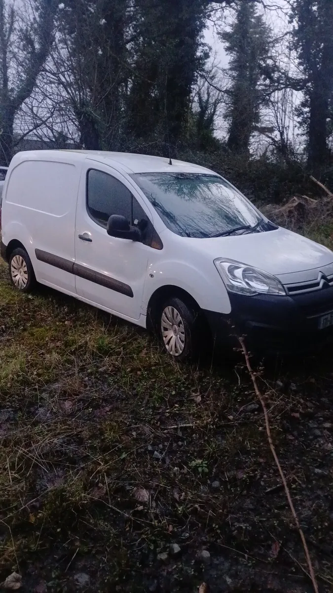 2017 Citroën berlingo 1.6 diesel doe February 2026 - Image 1