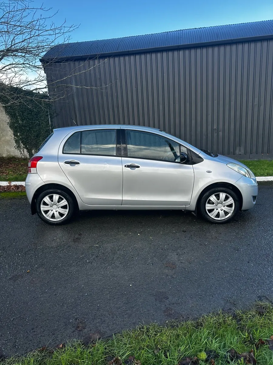 Toyota Yaris - Image 3