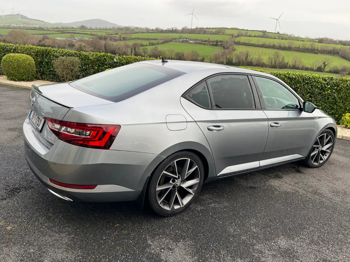 2019 (191)Skoda Superb Sportline 2.0 Diesel 150hp - Image 4