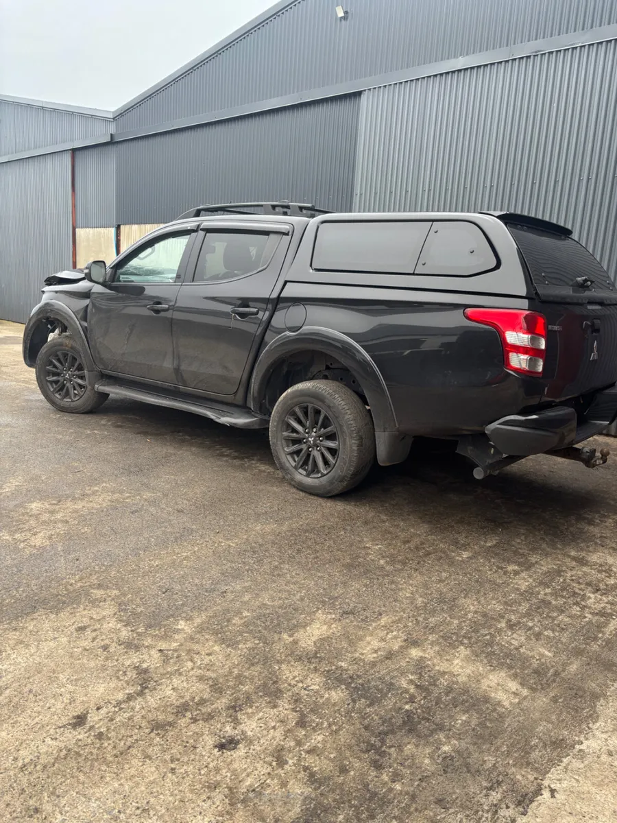 2019 Mitsubishi L200 for Breaking - Image 4