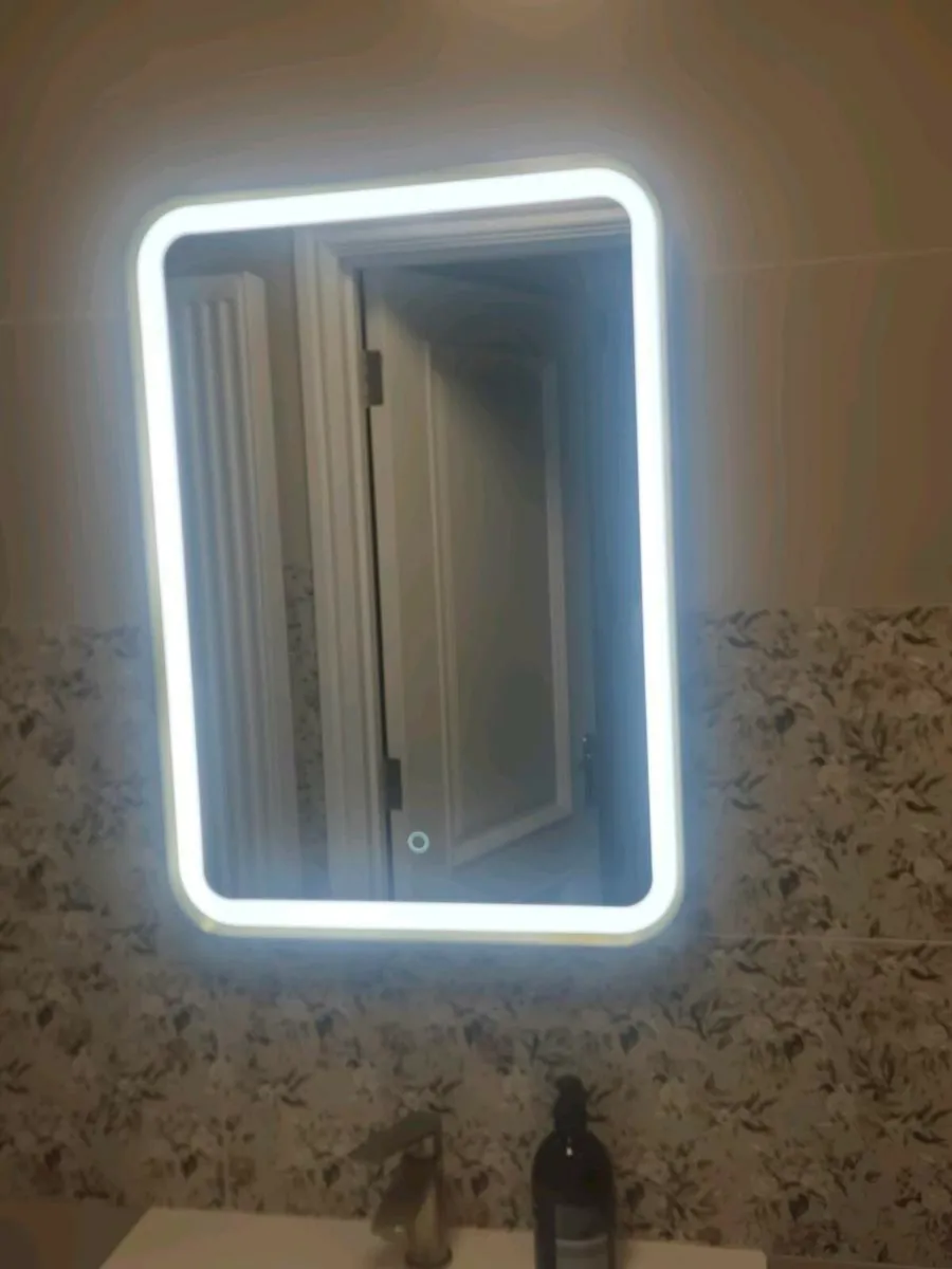 Bathroom Mirror - Image 4