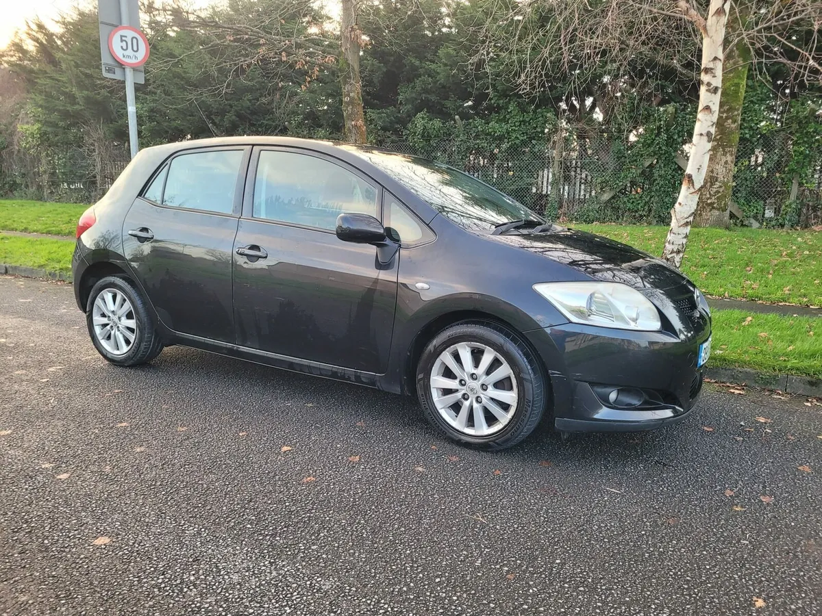 2009 TOYOTA AURIS TRD HIGH SPEC 2.0 D4D. - Image 3