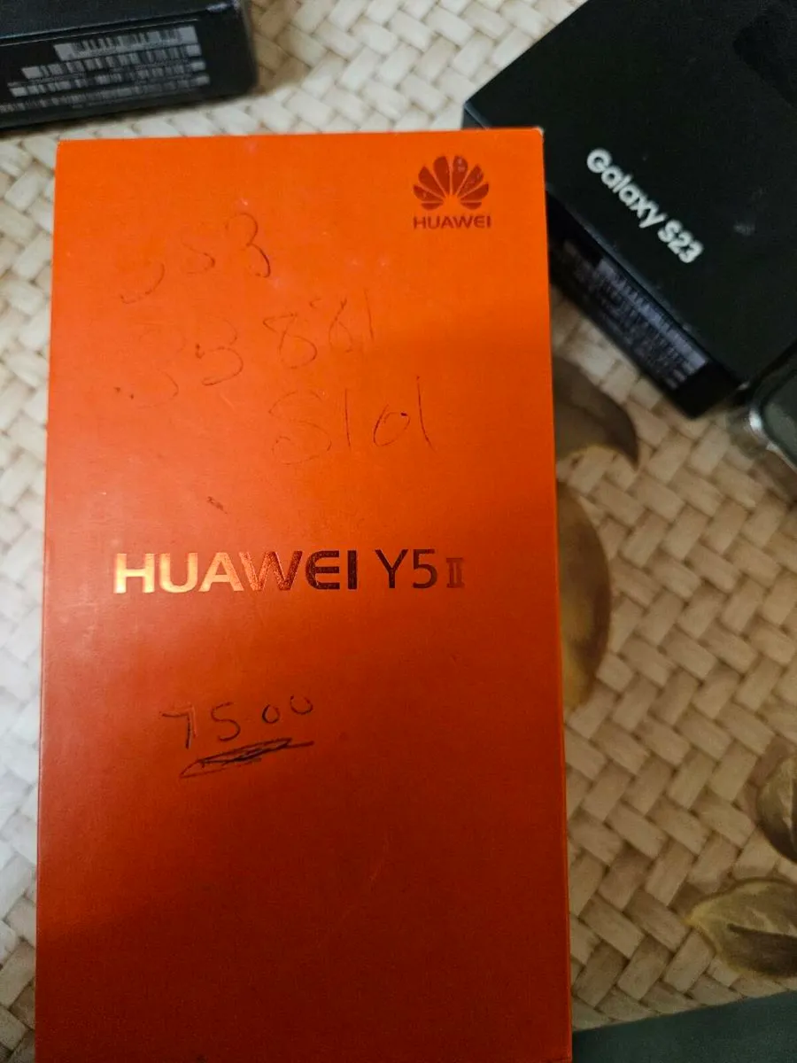 Mobile phone - Image 2