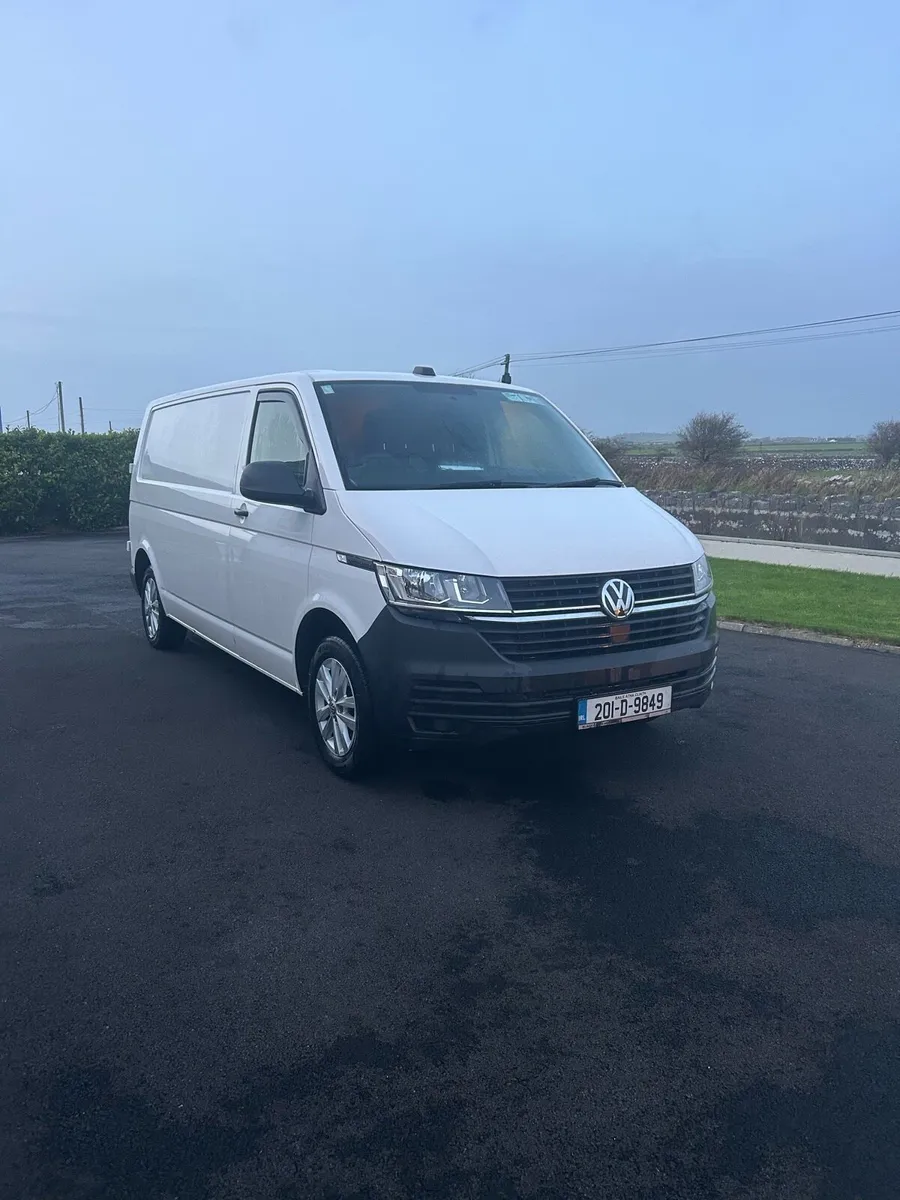 2020 Volkswagen Transporter - Image 1