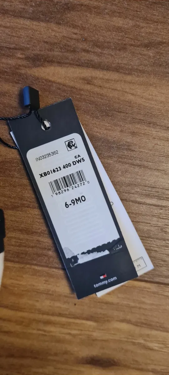 BNWT Tommy Hilfiger Babygrow 6/9 months - Image 3