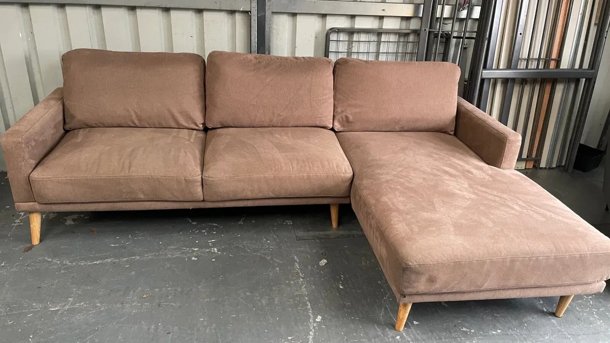 L Corner sofa - Image 3