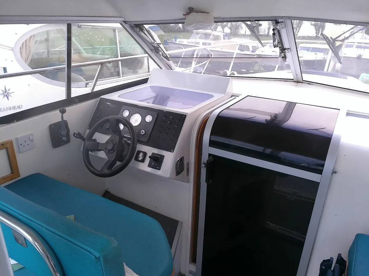 1993 Bounty 27 Sedan Mk2. - Image 2