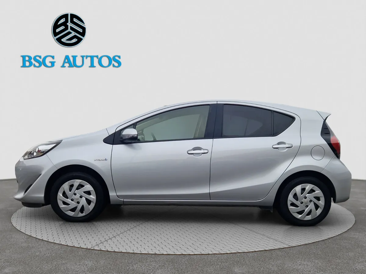 2019 TOYOTA AQUA 1.5 HYBRID *PUSH START* AUTOMATIC - Image 4