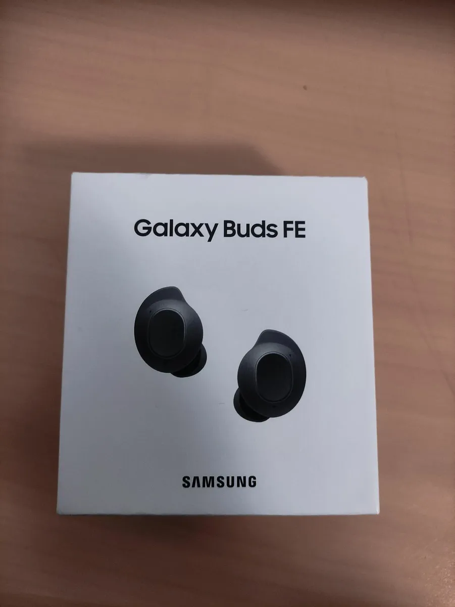 New Samsung Buds FE (Unopened)