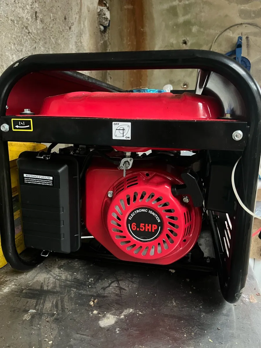 Dutchstahl generator 6.5HP (AS NEW) - Image 2
